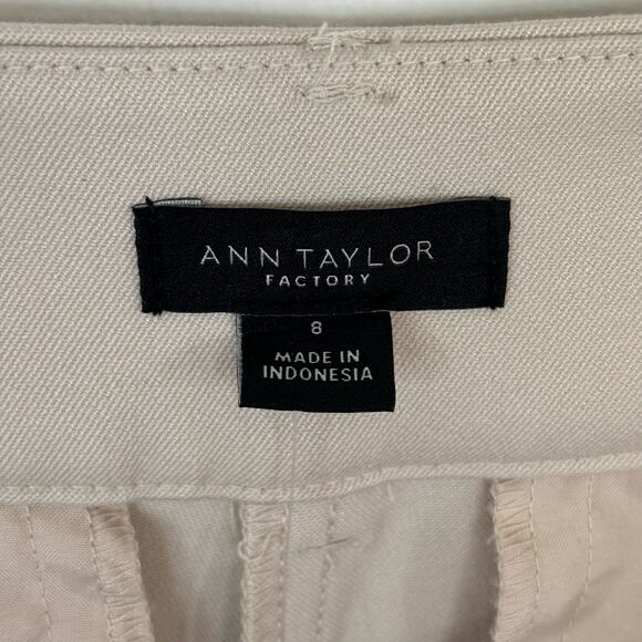NWT Ann Taylor Factory Mid-Rise Straight Leg Pants - Khaki beige tan - Women's 8 - Picture 7 of 8